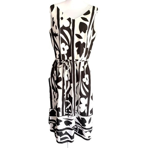 Talbots Dresses & Skirts - Talbots Large Floral Black & White Cotton Lightweight Midi Dress Sz 6